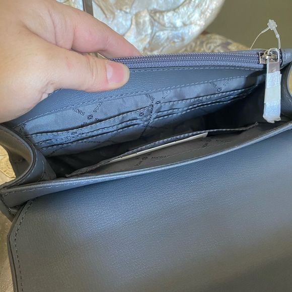 Michael Kors MD shoulder bag - Picture 10 of 10